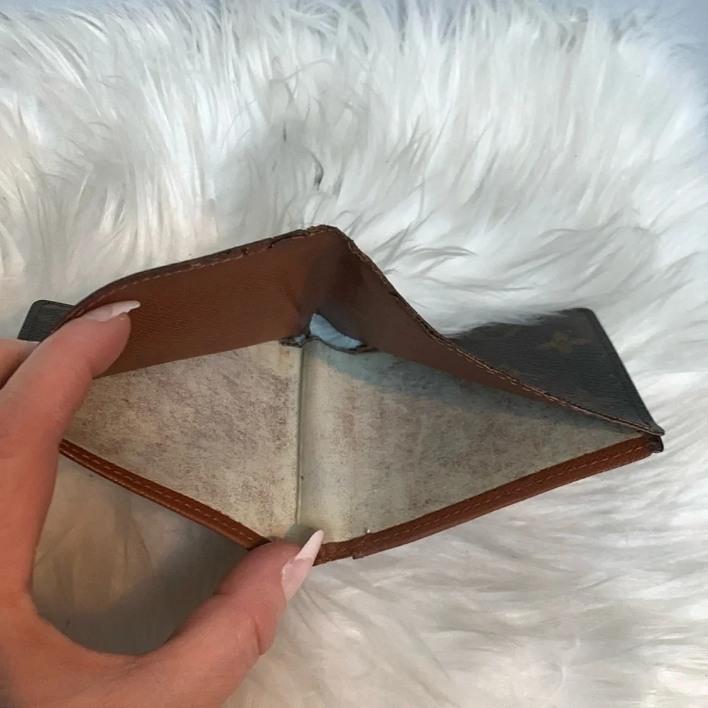 1998 authentic Louis Vuitton card holder / men’s wallet